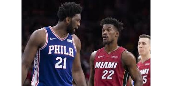 Le maglie Miami Heat passano alle maschere per sostenere l'epidemia
